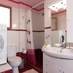 Emilia's With Sea View Balcony, Apartment Stoupa