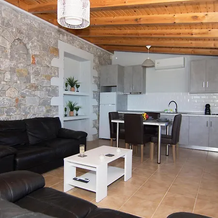 Emilia's Upper Floor *