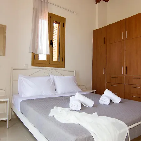 Daire Emilia's Upper Floor *