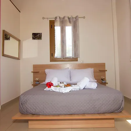 Emilia's With Sea View Balcony,