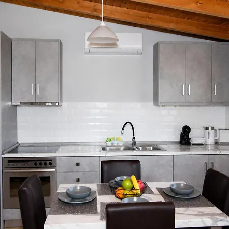 Apartment Emilia's With Sea View Balcony, Stoupa