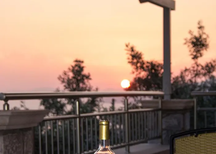 Emilia's Upper Floor *